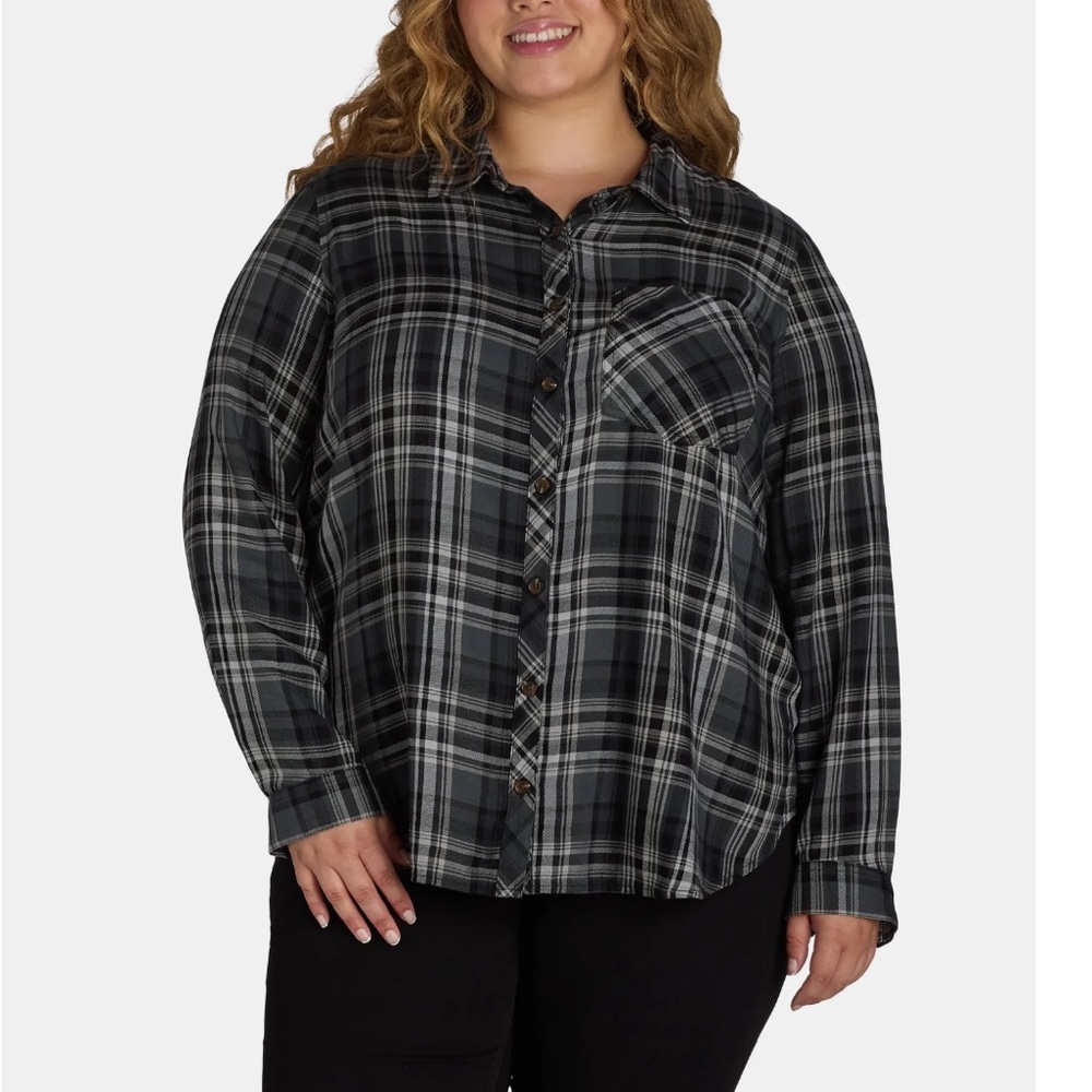 Terra & Sky Women's Plus Gray and Black Plaid Button-Down Shirt, Size 4X NWT